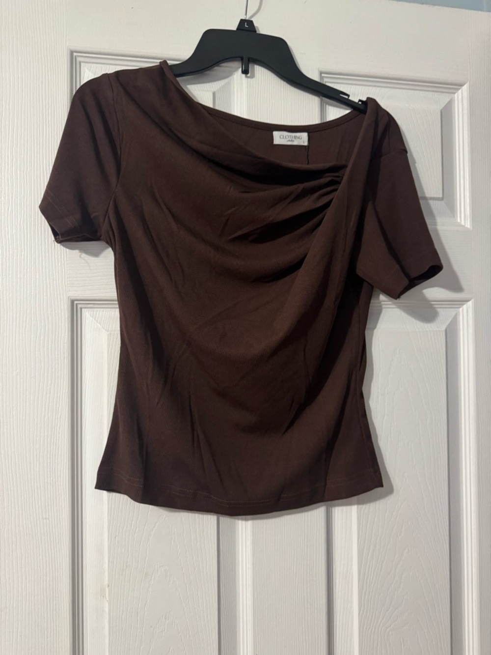Brown Short-Sleeve Draped Neck Tee